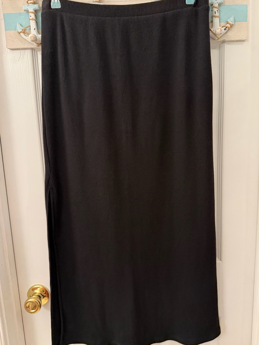 Old Navy Black Ribbed Knit Maxi Skirt w/Side Slit Sz Lg